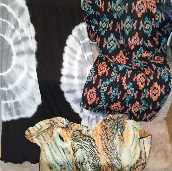 Clothes - Picture 7 of 16